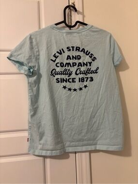 Levi Strauss woman’s light  Blue Graphic Tee - Quality Crafted